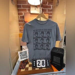 THE EMOTIONS OF CHUCK NORRIS T-Shirt MENS